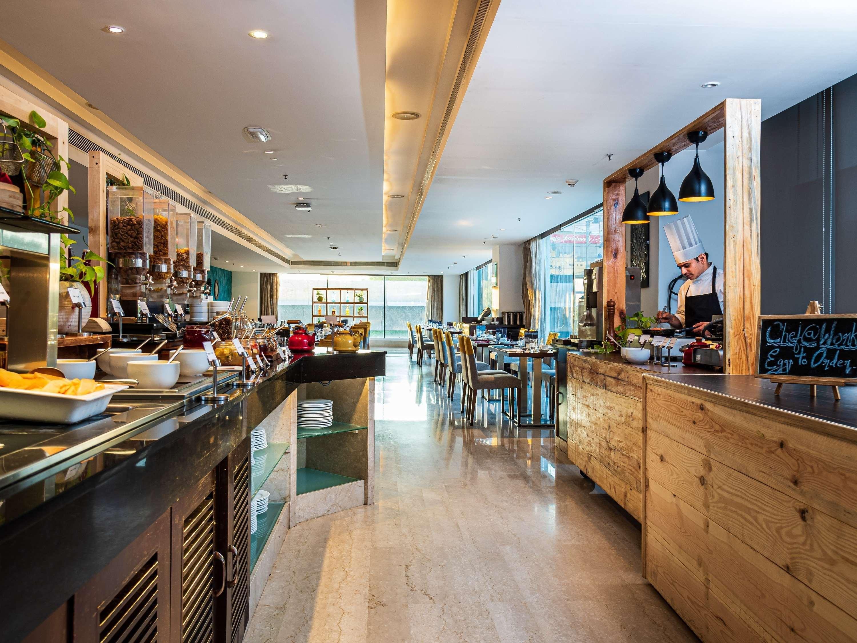 Mercure Hyderabad Kcp Banjara Hills, An Accor Hotel מראה חיצוני תמונה The Kitchen